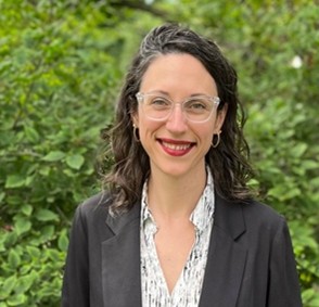 Jean Clipperton headshot 